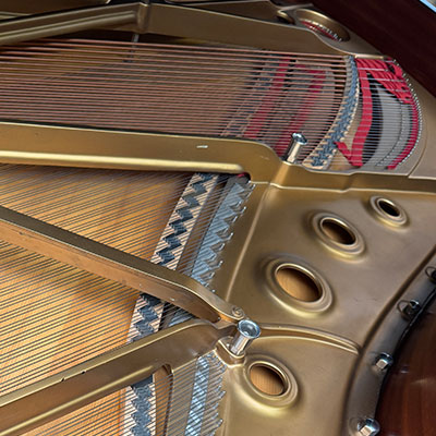Steinway-&-Sons-B211-gebruikte-vleugel-piano-zwart
